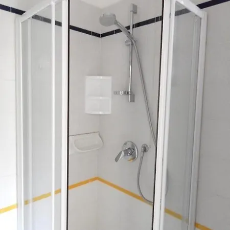 M056 - Marcelli, Bilocale Con Terrazzo A 100 Mt Dal Mare Marcelli