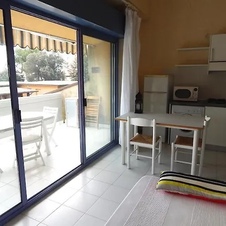 Daire M056 - Marcelli, Bilocale Con Terrazzo A 100 Mt Dal Mare